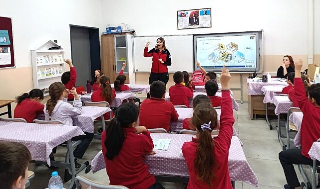 Afet Farkındalık Eğitimleri Devam Ediyor