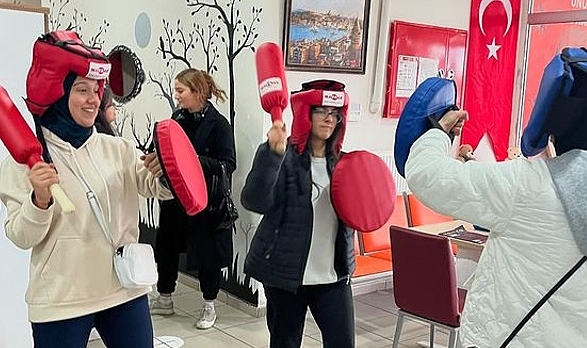 Babaeski Kırk Şehitler Gençlik Merkezi’nde Geleneksel Bir Gün: Matrak Etkinliği