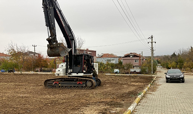 Büyükkarıştıran Belediyesi, Vatandaş Odaklı Çalışmalarına Devam Ediyor