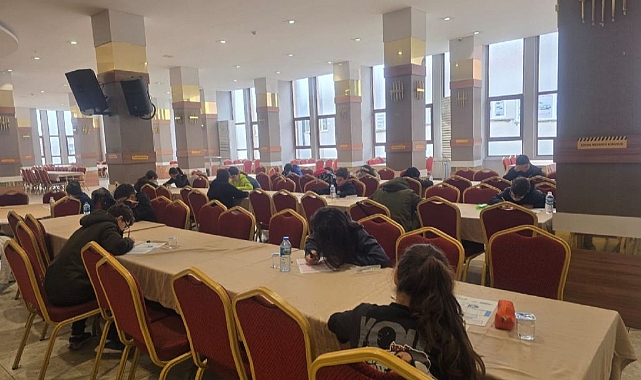 Çorlu Belediyesi Sınav Akademisi Deneme Sınavıyla Başladı