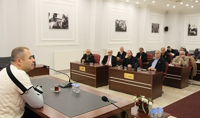 Kırklareli Belediye Başkanı Derya Bulut, Kış Hazırlıkları İçin Kapsamlı Toplantı Düzenledi