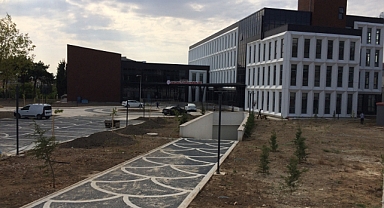 Kırklareli İl Sağlık Müdürlüğü'nden Yeni Hekimlere Başarı Dilekleri