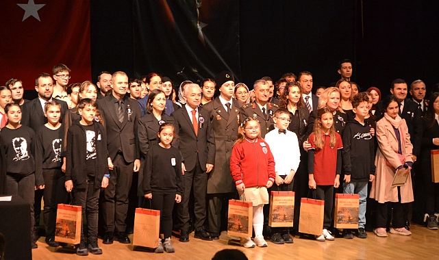 Kırklareli'nde 10 Kasım Atatürk'ü Anma Etkinliği Düzenlendi