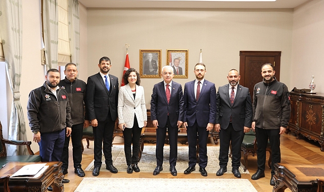 Kırklareli Valisi Uğur Turan, Roman Koordinatörleri ve Dernek Yöneticilerini Kabul Etti