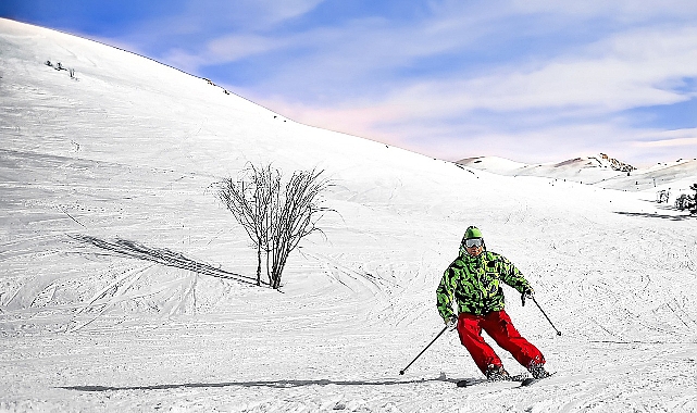 Kış Mevsiminde Tatil Keyfi: En Popüler Kış Sporları ve Aktiviteler