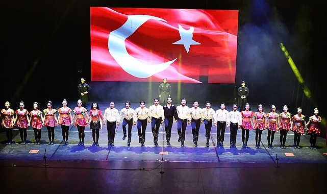 Kurtuluşun 102. Yıldönümünde Anadolu Ateşi Rüzgarı Esti