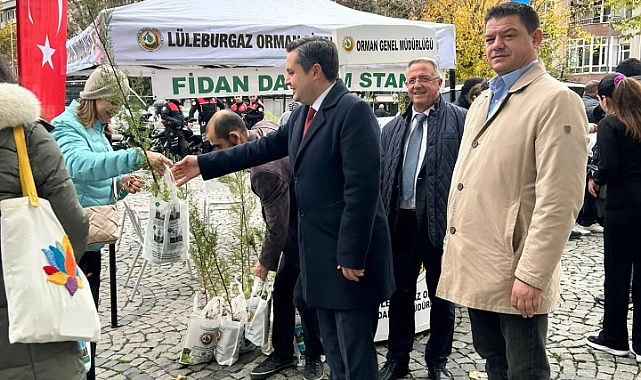 Lüleburgaz Belediyesi, Fidan Dağıtım Etkinliğine Katıldı