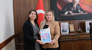 Öğretmen Pınar Özkan'ın "Yapay Zekanın Eğitimdeki Yeri" Başlıklı Makalesi Yayınlandı