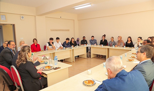 ULUSLARARASI ÖĞRENCİLERLE DİLMER’DE BULUŞMA