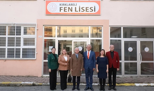 Vali Uğur Turan'dan Kırklareli Fen Lisesi Ziyareti