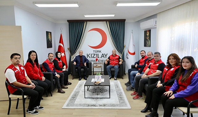 Vali Uğur Turan'dan Kızılay Haftası Ziyareti