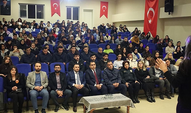 Vize Kaymakamlığı’ndan Kadına Yönelik Şiddetle Mücadele Semineri