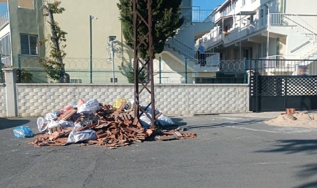 Yenice Mahallesi´nde Atık Temizliği Yapıldı
