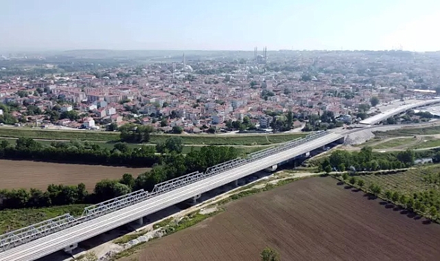 AK Parti'li Aksal: Çerkezköy-Sofya seferlerinin 2025 yılında başlaması planlanıyor