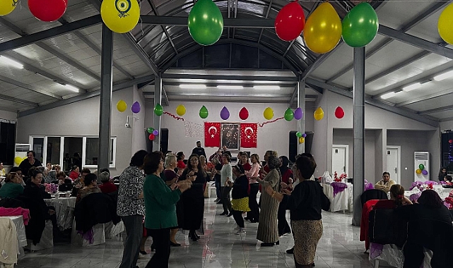 Alpullu Belediyesi Kadınlar Günü Etkinliği Büyük İlgi Gördü