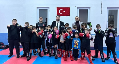 Babaeski'de Gençlerle Buluşma Programı Coşku İçinde Gerçekleşti