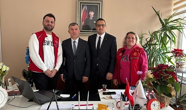 Babaeski Kırk Şehitler Gençlik Merkezi'nden Anlamlı Ziyaret