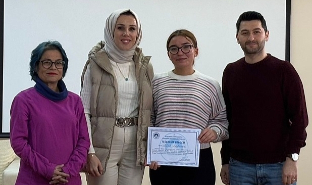 Babaeski Meslek Yüksekokulu'nda Gönüllülük Çalışmaları Sertifikaları Dağıtıldı