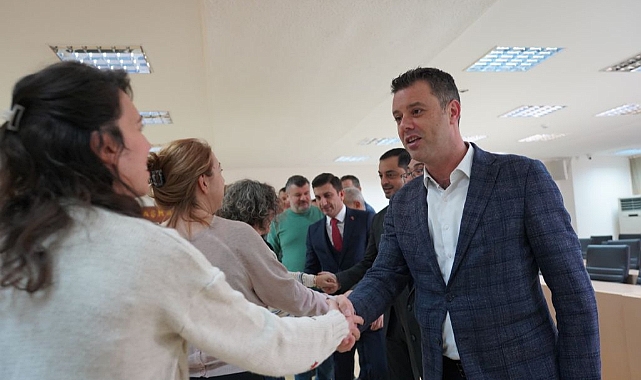 Başkan Sarıkurt, Personelin Yeni Yılını Kutladı