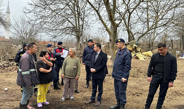 Kofçaz Kaymakamı Neyfel Ören, Aşağıkanara Köyündeki Yangını İnceledi