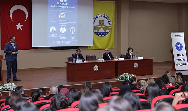 “SAĞLIK İDARECİLERİ GÜNÜ” PANELİ