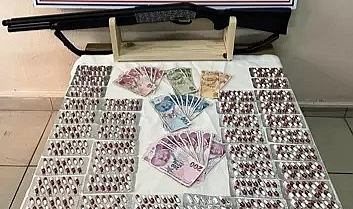 Saray’da uyuşturucu hap ele geçirildi; 1 tutuklama