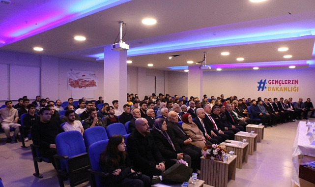 "Vatan ve Kahramanlık Buluşmaları" ile Gençler Kahramanlık Hikayeleriyle Tanıştı