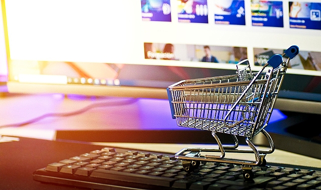 Yeni Yılda E-Ticarete Atılın: Girişimcilik Rehberi