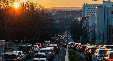 Zorunlu Trafik Sigortasında Yeni Dönem: Prim ve Teminat Değişiklikleri Resmi Gazete’de Yayınlandı
