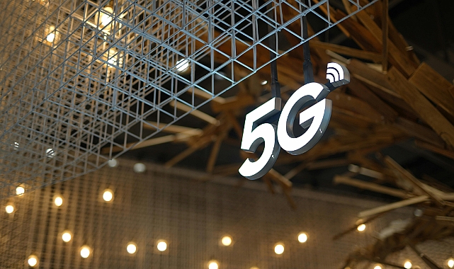 5G Teknolojisi ve Etkileri: Dijital Dönüşümün Yeni Adımı