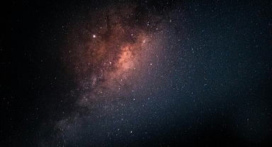 9 Ocak 2025 Perşembe Günlük Burç Yorumları: Bugün Sizi Neler Bekliyor?