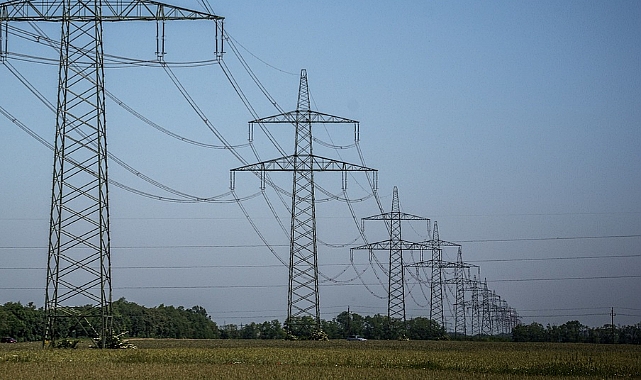 Büyükkarıştıran'da 8 Saatlik Planlı Elektrik Kesintisi