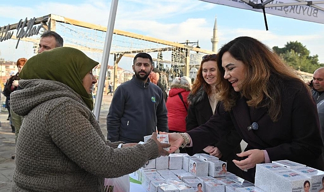 CANDAN BAŞKAN REGAİP KANDİLİ'NDE YURTTAŞLARLA BİR ARADAYDI