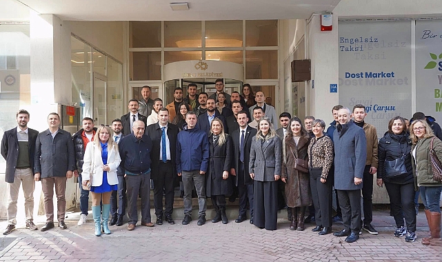 "Gençlerimizin Gücüyle Çorlu Umutla Yükseliyor"