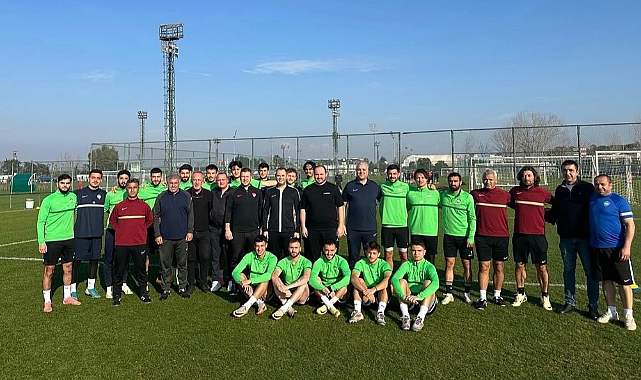 Kırklareli Belediye Başkanı Derya Bulut, Kırklarelispor'u Ziyaret Etti