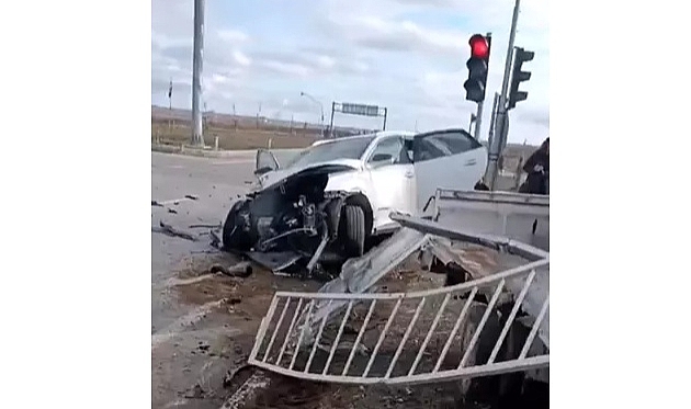 Kırklareli'de otomobille kamyonet çarpıştı; 1 ölü, 6 yaralı