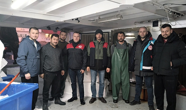 Kırklareli'nde Hamsi Avcılığı Devam Ediyor