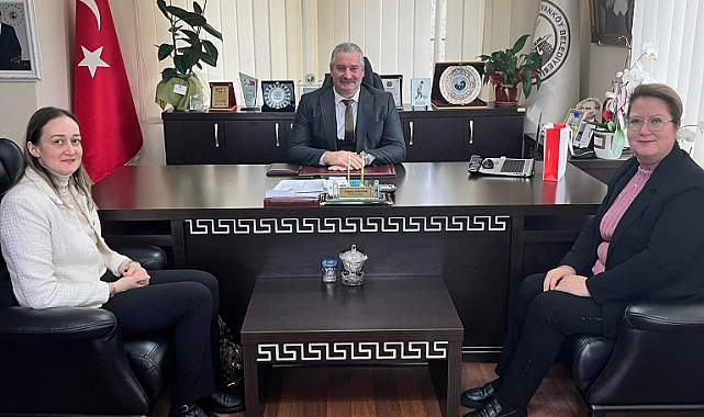 Pehlivanköy Belediye Başkanı Gündüz Hoşgör, Sağlık Müdürü Dr. Çiğdem Cerit’i Ağırladı