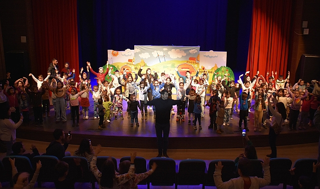 Tatil Şenliğinin İkinci Gününde Çocuklar Eğlenceye Doydu