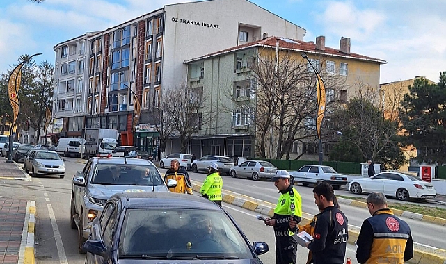 Vize’de Sürücülere Fermuar Sistemi Eğitimi