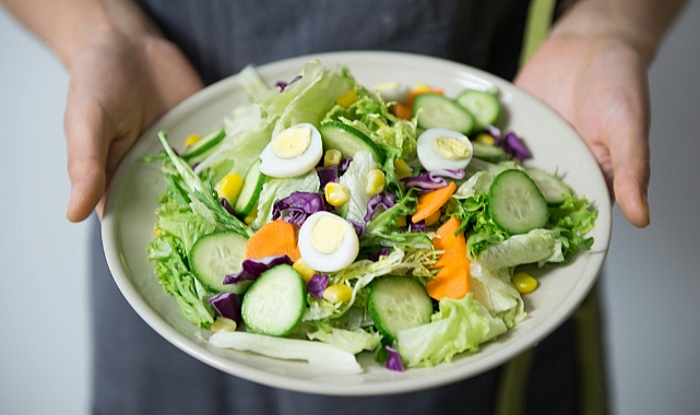 Yeni Yıla Sağlıklı Bir Başlangıç: 2025 İçin Lezzetli Vegan Kahvaltı Tarifleri