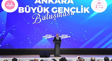 BAKAN TEKİN, "BÜYÜK GENÇLİK BULUŞMASI"NA KATILDI