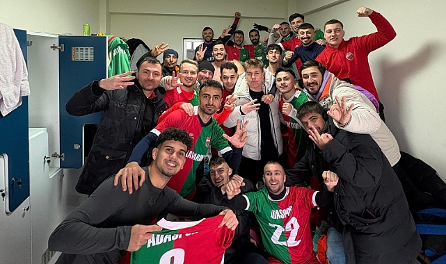 Büyükmandıra Adaspor, Kendi Evinde Galip: 3-1
