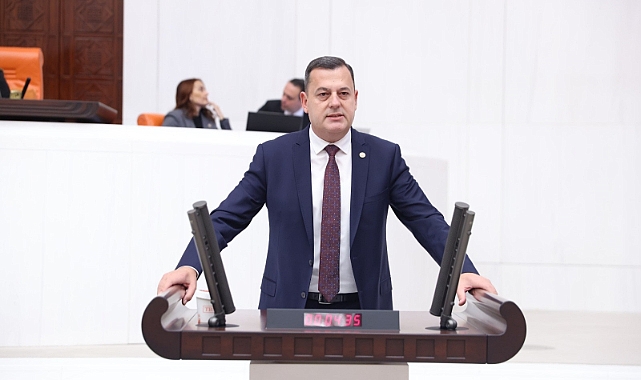 CHP'li Vecdi Gündoğdu: "Esnafı Yok Ederseniz, Mahalle Kültürünü de Yok Edersiniz!"