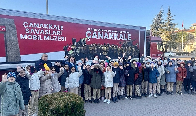 Hamdi Helvacıoğlu İlkokulu Öğrencileri Çanakkale Muharebeleri Mobil Müze’sini Ziyaret Etti 