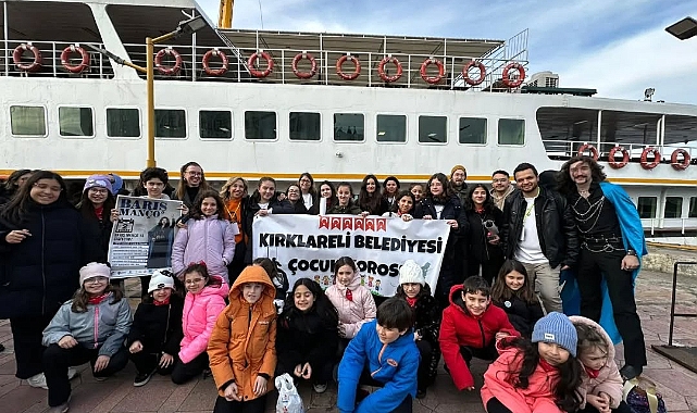 Kırklareli Belediyesi Çocuk Korosu, Barış Manço’yu Anma Etkinliğinde Sahne Aldı
