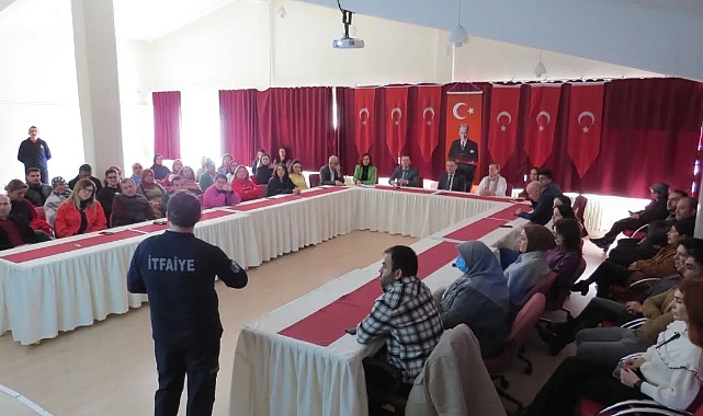 Kırklareli İtfaiye Müdürlüğü, Yangın Eğitimi Düzenledi