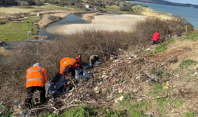 Kıyıköy Belediyesi Aşıklar Tepesi’nde Temizlik Çalışmalarına Başladı