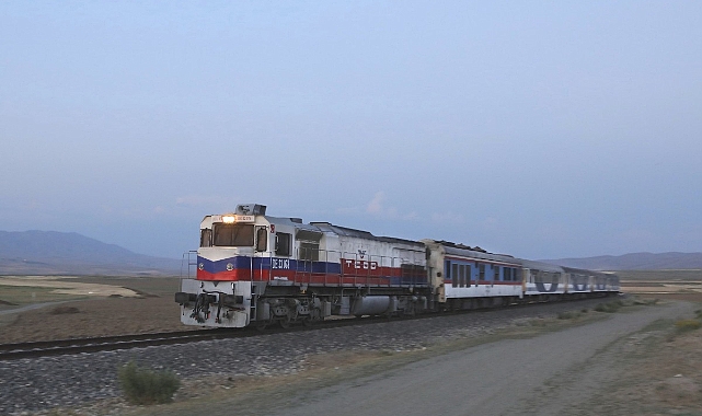 TAHRAN-VAN TREN BİLETLERİ SATIŞA ÇIKIYOR