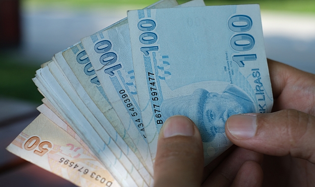 TCMB, Yeni 100 TL ve 10 TL Banknotlarını Tedavüle Sundu